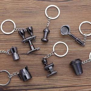 Llaveros <span class=keywords><strong>de</strong></span> taza <span class=keywords><strong>de</strong></span> café 3D con temática <span class=keywords><strong>de</strong></span> Barista Mini Moka Pot Llaveros <span class=keywords><strong>de</strong></span> metal Regalos <span class=keywords><strong>de</strong></span> negocios - Product Image 3
