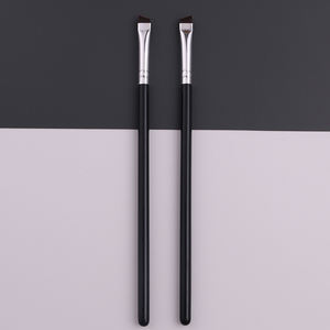 IPRESTA Wood <span class=keywords><strong>Eyecare</strong></span> Pinceaux de maquillage Ultra Fine Fine Flat Angled <span class=keywords><strong>Eyeliner</strong></span> Brow Concealer Private Label Eye Makeup Brush - Product Image 3