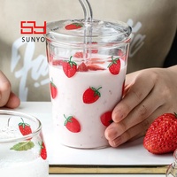 Mug à café en verre borosilicate résistant à la chaleur, à paroi simple, avec impression intégrale motif fraise, couvercle en verre et paille, 250 ml et 350 ml