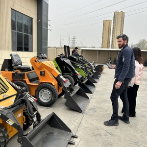 신형 SMT-560 EPA 미니 스키드 스티어 트랙 로더 산책 크롤러 뒤에 EPA 스키드 스티어 로더 부착물 판매 - Product Image 5