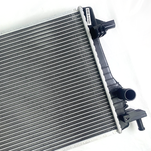 Thiết Kế Mới Xe Phụ Tùng Ô Tô Nhôm Tản Nhiệt MT Nhôm Sản Phẩm 10122633 Roewe Giá Rẻ Xe Tản Nhiệt - Product Image 3