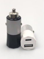 QC3.0 PD20W Produk Online pengisi daya mobil, pengisi daya Cepat Model pribadi dua port Usb Tipe c produk elektronik