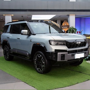 Chinese Cars Vehicles 2025 <b>Auto</b> Leopard 8 Byd Price Plug in Hybrid Off-road Car Vehicle New Formola Leopard 8 - Product Image 5