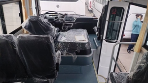 Nouvel autocar Dongfeng de 7,3 m, 29 places, moteur Yuchai, navette urbaine, exportation - Product Image 2