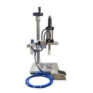 Machine de bouchage semi-automatique pneumatique pour bouteilles chimiques avec réservoir sous pression, facile à utiliser - Product Image 5