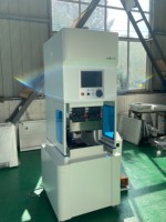 Machine à plier manuelle purement électrique de haute précision MAPA 6T/400 avec table de travail de 400 mm et moteur de 4,5 kW