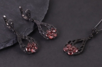 W0503 Hochwertiger Natürlicher Edelstein-Schmuck Großhandel Schwarz Verchromte 925 Sterling Silber Blumen-Ohrhänger Schmuck für Damen