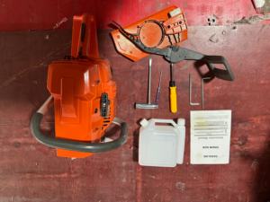 2025 Fabriek Hete Aanbieding Professionele Hus288 Kettingzaag Benzine Kettingzaag voor Houtzagen - Product Image 1