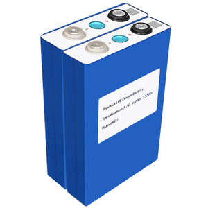 แบตเตอรี่โซลาร์เซลล์แบบกึ่งแข็งทรงปริซึม RuiDeJin 100Ah 3.2V 6000-Cycle รับประกัน 5 ปี สำหรับใช้ในบ้าน - Product Image 3