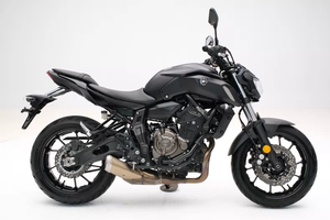 Motocicleta Usada Serie <span class=keywords><strong>MT</strong></span>-<span class=keywords><strong>07</strong></span>, Bicilíndrica, Estilo Naked, Asiento Confortable de 805 mm, <span class=keywords><strong>Motor</strong></span> Potente para Carretera - Product Image 4