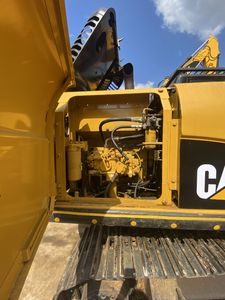 Excavadora Usada 320D de 20 Toneladas, Máquina de Orugas Caterpillar 320D2, Equipo Pesado Confiable con Motor Cummins y Capacidad de Cucharón de 1.7m - Product Image 6