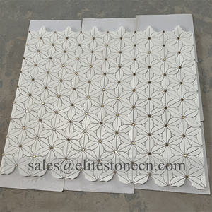 Marmoriertes Blumenmuster Europäischer Stil Moderne Mosaik Selbstklebende Wandfliesen für Wohnraumdekoration - Product Image 4