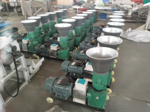 Equipo de Procesamiento de Alimentos de Alta Productividad 220V <span class=keywords><strong>para</strong></span> Uso Doméstico, Máquina de Cápsulas de Paja y Maíz a Pequeña Escala <span class=keywords><strong>para</strong></span> Cría de Pollos - Product Image 3