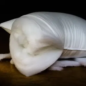Kaliteli 7d 15d Polyester dokunmamış kumaş kış giysileri için % Fiber levha termal bağlı Polyester vatka