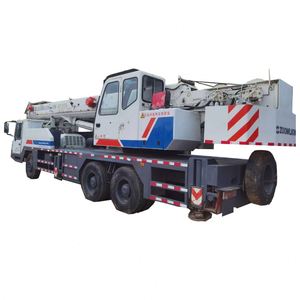 Grúa sobre Camión Zoomlion 25T Usada, Bomba Hidráulica Principal, Caja de Cambios, Motor de Bajo Consumo, Maquinaria de Construcción para Movimiento de Tierras - Product Image 1