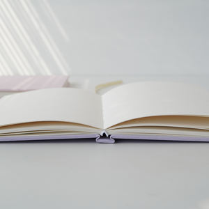 Carnet de notes à couverture rigide en lin avec impression de logo personnalisé Manifestation du bien-être Bonheur Prendre soin de soi A5 <span class=keywords><strong>Journal</strong></span> de rêve - Product Image 3