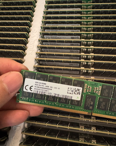 Memoria RAM para Servidor Original M321RYGAOPB2-CCPKC 96G DDR5, 2RX4 PC5-6400MHz, 96g REG ECC, RDIMM M321RYGA0880-COKBI Ddr5 2RX4 - Product Image 4