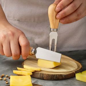 Couteaux à fromage en acier inoxydable pas chers, spatule à beurre avec manche en chêne, outils de cuisine pour fromage - Product Image 2