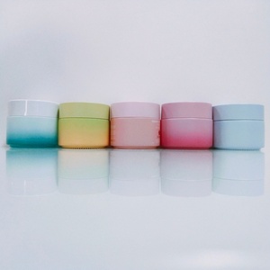 Ensemble de contenants vides pour soins de la peau personnalisés de 50 g, 50, 100, 120 ml, flacons et pots colorés pour les soins capillaires - Product Image 4