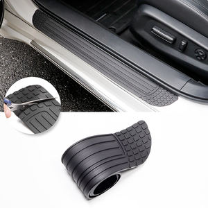 Kit universel d'autocollants <span class=keywords><strong>de</strong></span> protection <span class=keywords><strong>de</strong></span> <span class=keywords><strong>seuil</strong></span> <span class=keywords><strong>de</strong></span> <span class=keywords><strong>porte</strong></span> <span class=keywords><strong>de</strong></span> voiture en PVC, 4 pièces - Product Image 2