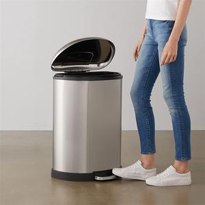 wholesale 50L kitchen food waste bins round stainless steel easy cleaning garbage bin lid waste for hotel room Trash Can