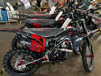 Nouvelle moto de rallye tout-terrain BSE J1 300cc, fabriquée en Chine, vitesse maximale >80 km/h, à vendre