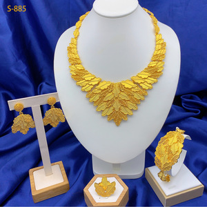 <span class=keywords><strong>Set</strong></span> Perhiasan Wanita TIANSHE Dubai untuk Pengantin <span class=keywords><strong>Saudi</strong></span>, Kalung, Gelang, Anting, Cincin, 4Pcs, Grosir - Product Image 6