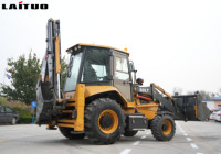 Laituo 3CX Excavator Mini Diesel 4x4 Wheel Loader dengan Mesin Yuchai Backhoe untuk Operasi Pertanian