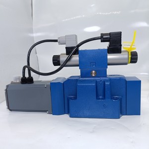 4WRKE16W8-200L-3X/6EG24EK31/A1D3M R900247386 วาล์วควบคุมทิศทางแบบสัดส่วน 4WRKE16E200L-35/6EG24EK31/A1D3M - Product Image 5