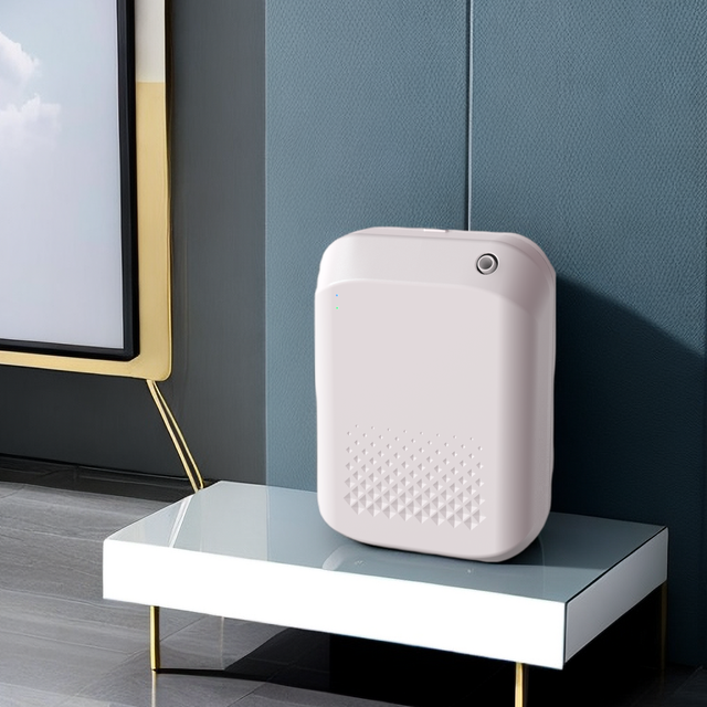 Professional-Grade Hotel Diffuser with Essential Oil Collection - Transform Your Space Into a Tranquil Haven