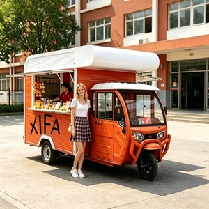 Remorque alimentaire de <span class=keywords><strong>luxe</strong></span> de 18 pieds avec véranda et auvent, camion-restaurant mobile entièrement équipé pour les festivals et les fêtes - Product Image 1