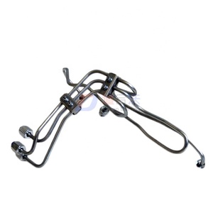 柴油机备件 ISBe ISDe QSB5.9 6BT5.9 喷油器燃油供给管 3943776 3943771 3943767 3943765 - Product Image 1