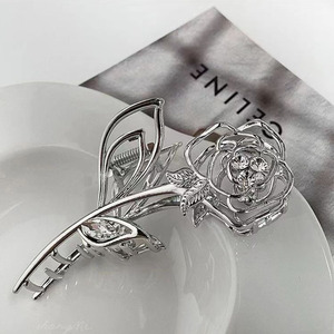 Femme Grand Métal Rose Floral Feuille <span class=keywords><strong>Cheveux</strong></span> Griffe <span class=keywords><strong>Crabe</strong></span> Dames Barrettes Pinces à <span class=keywords><strong>Cheveux</strong></span> Filles Épingles à <span class=keywords><strong>Cheveux</strong></span> Accessoires Cadeaux - Product Image 4