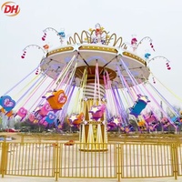 Manège de parc d'attractions Chair-O-Plane, 16 places, rotation horizontale, structure galvanisée sur mesure pour installation permanente en parc
