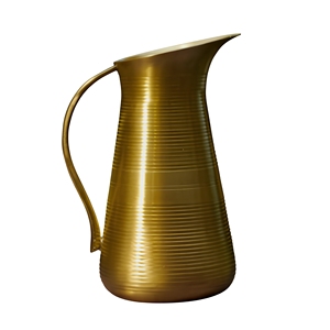 Carafe à eau en laiton pur avec poignée |   Pichet à eau traditionnel en laiton |   Réservoir de stockage d'eau |   Vaisselle vintage |   Table à manger - Product Image 1