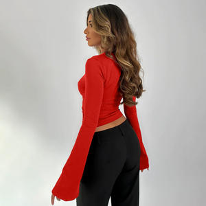 <span class=keywords><strong>เสื้อ</strong></span>เชิ้ตโพลีเอสเตอร์แขนยาวทรงเข้ารูป คอวี โชว์อก แต่งลูกไม้ สีพื้น เรียบหรู หวานซ่อนเปรี้ยว สำหรับฤดูร้อน - Product Image 5