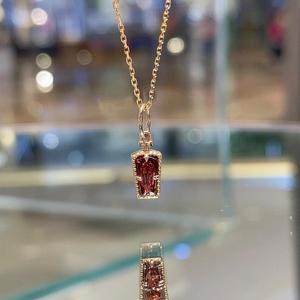 S925 Pure Silver Elegant High-End Light Luxury High-<b>Fan</b> Shaped Full Diamond Skirt <b>Necklace</b> Dress Pendant Collarbone Chain - Product Image 3