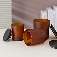 Vente en gros de pots à bougies en verre givré avec logo personnalisé pour les commandes en gros de Noël