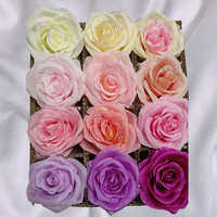 Direktverkauf ab Werk Hochwertige Simulierte Hochzeits-Kunstrosen Seidenblumen Rosenkopf-Serie Materialien für Blumenarrangements
