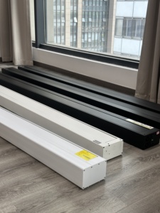 Màn chiếu máy chiếu tự động nâng sàn ALR 70-150 inch, độ phân giải 16:9, hệ thống nâng sàn tự động - Product Image 3