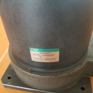 Moteur Servo CKD Absodex AX3045H B à usage général, fabriqué au Japon - Product Image 1