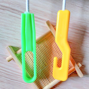 Brosse à biberon C349, brosse à biberon multifonctionnelle en nylon, brosse de lavage pour biberons, disponible chez One Yuan Department - Product Image 2