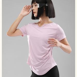 Camiseta de Yoga para Mujer con Cuello en V y Detalle Cruzado, Ajuste Regular, Manga Corta, Transpirable, Elástica, Tallas Grandes, para Gimnasio - Product Image 1