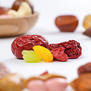 Jouets alimentaires d'imitation réalistes : raisins secs, <span class=keywords><strong>noix</strong></span> <span class=keywords><strong>de</strong></span> cajou et <span class=keywords><strong>noix</strong></span>, décorations DIY faites à la main, accessoires suspendus, ornements <span class=keywords><strong>de</strong></span> bureau - Product Image 3