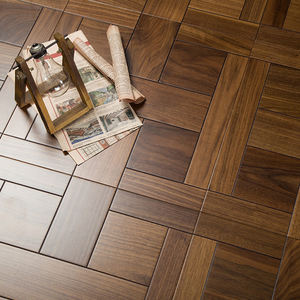 Noyer <span class=keywords><strong>de</strong></span> luxe léger minimaliste moderne 450*450mm forme spéciale plancher d'ingénierie intérieur usage domestique pour <span class=keywords><strong>parquet</strong></span> <span class=keywords><strong>de</strong></span> cuisine - Product Image 4