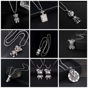 Ins Niche Hip Hop oso conejo astronauta <span class=keywords><strong>Robot</strong></span> <span class=keywords><strong>Perfume</strong></span> monopatín colgante impermeable Acero inoxidable hombres y mujeres collares - Product Image 2