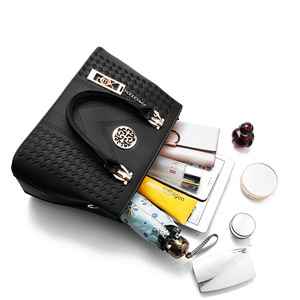 Nuova Borsa a Mano HK 2026 per Donna, Grande Capacità con Ricami, Borsa a Tracolla Stile Secchiello - Product Image 6