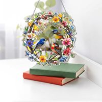 Ornement attrape-soleil en acrylique avec couronne florale et oiseaux colorés, décoration décorative pour fenêtre, cadeau pour les amoureux des oiseaux, femmes