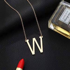 <span class=keywords><strong>Collana</strong></span> di gioielli di moda 2024 per le donne 100% in acciaio inossidabile collane di lettere iniziali A-Z alfabeto mai sbiadire gioiello all'ingrosso - Product Image 5