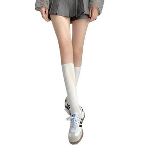 Calcetines holgados para mujer, hasta media pantorrilla, color gris liso, transpirables, que absorben el sudor, para primavera y verano, estilo japonés - Product Image 4